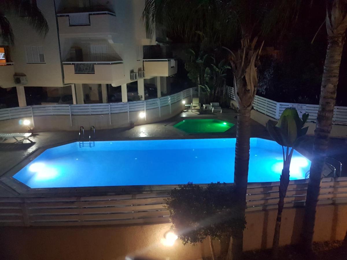 Panorama Village Complex Paralimni Eksteriør billede
